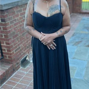 Hutch Amara Midi Dress